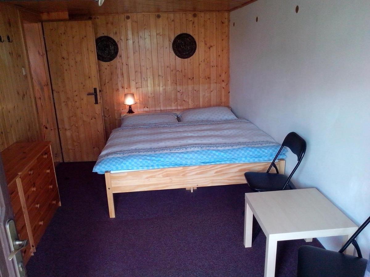 Chalupa Erika Dobšín Zimmer foto