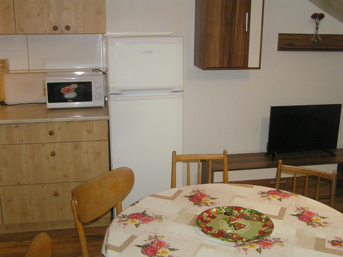 Chalupa Erika Dobšín Exterior foto